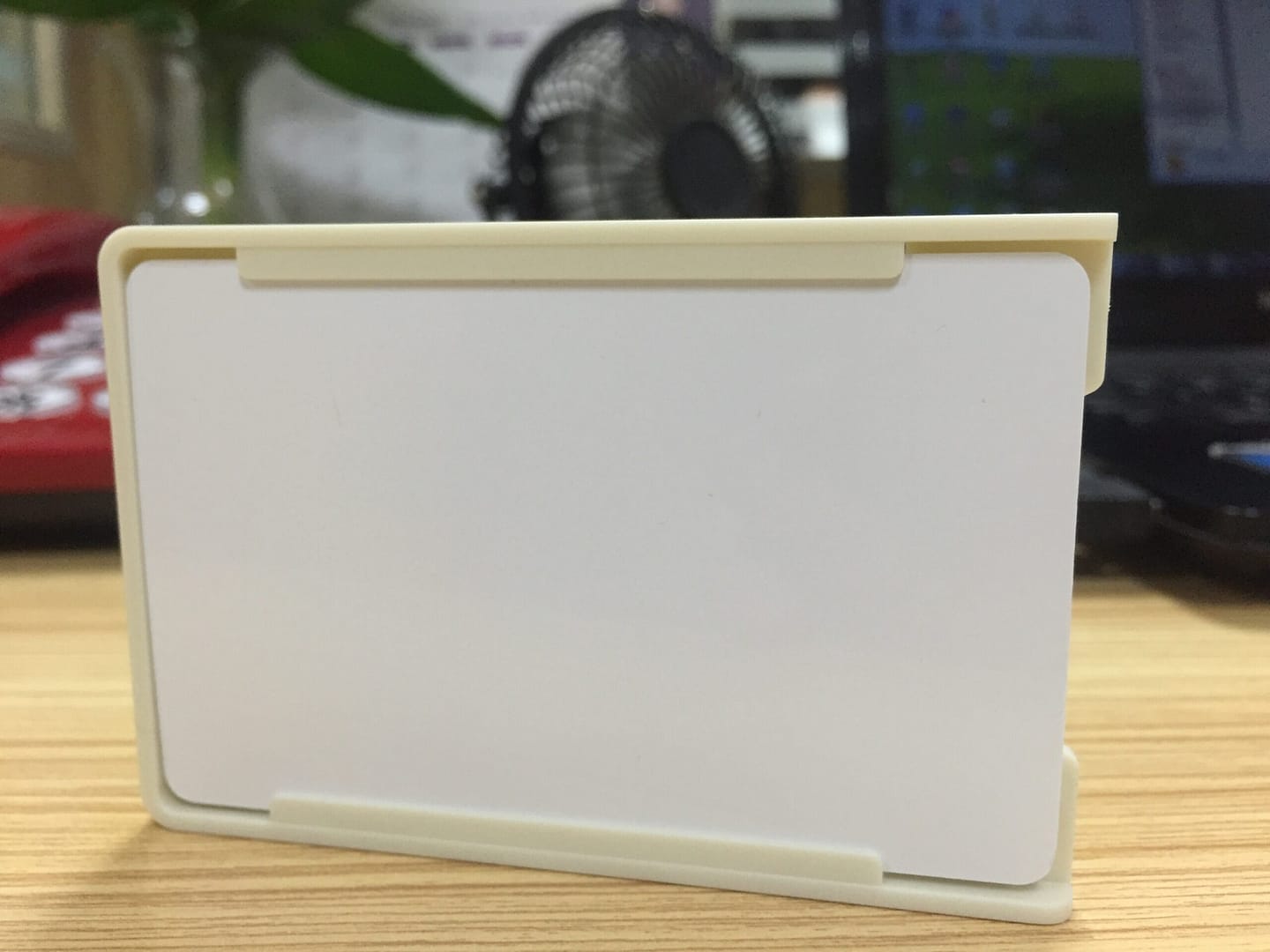 QW-8554 UHF RFID White Card - Image 2